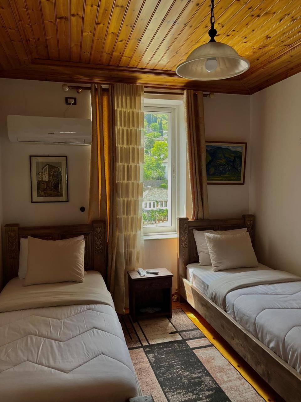 Andria'S Apartment Gjirokastër Dış mekan fotoğraf